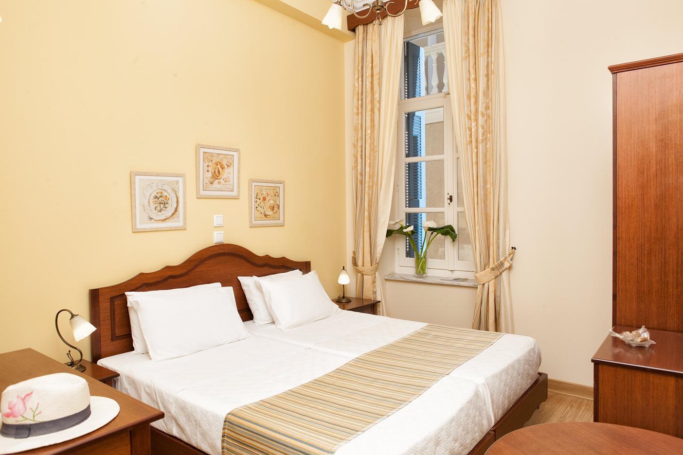 Egli Hotel Ándros Dış mekan fotoğraf